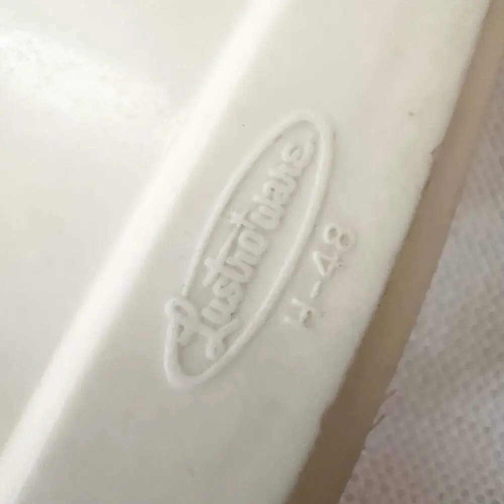Vintage Lustro Ware MCM Plastic White Foil Silver Gerber Daisy Trash Basket Bin